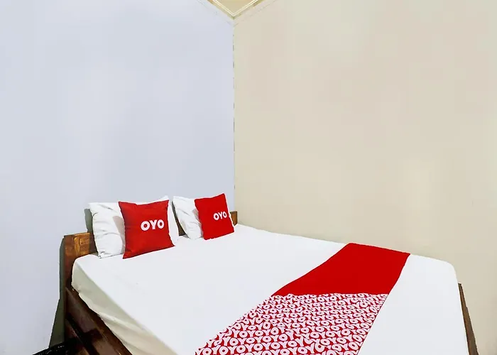 Oyo Life 92127 Skyland Pasteur