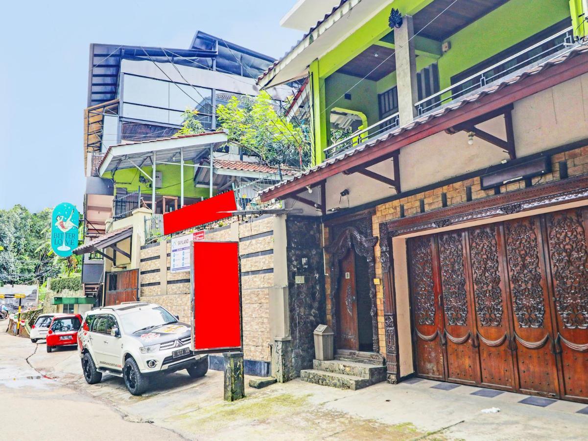 Hotel Oyo Life 92127 Skyland Pasteur Bandung