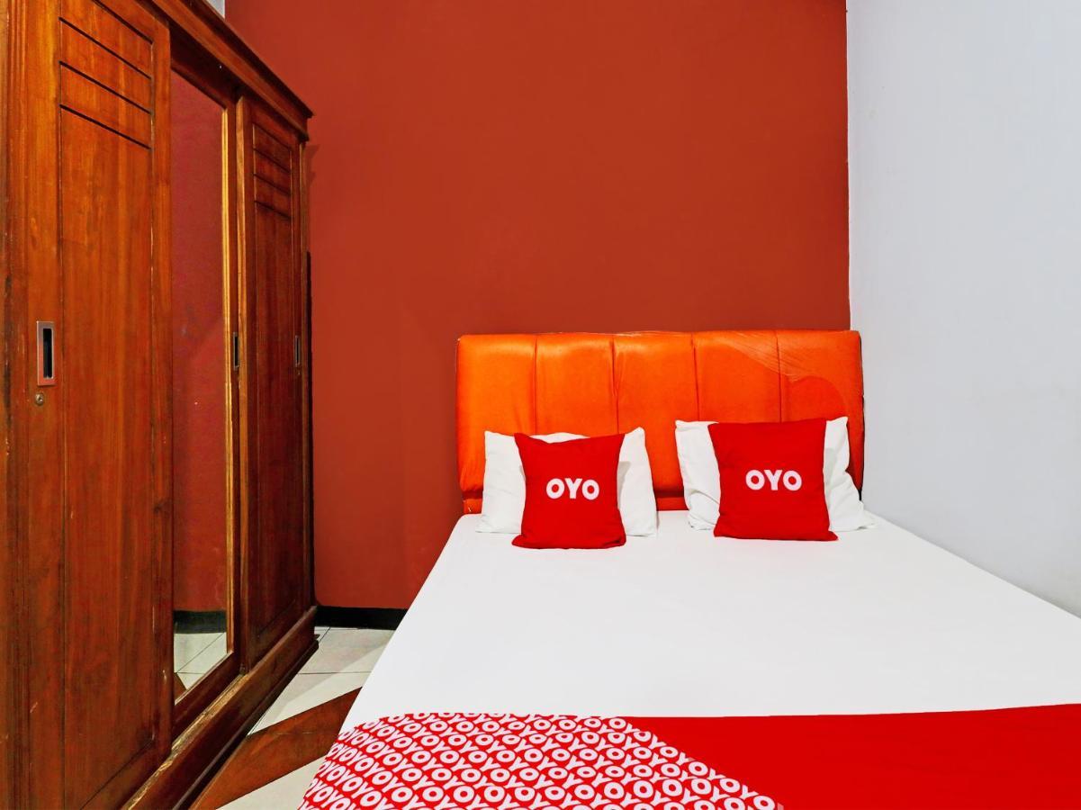 Hotel Oyo Life 92127 Skyland Pasteur 2*