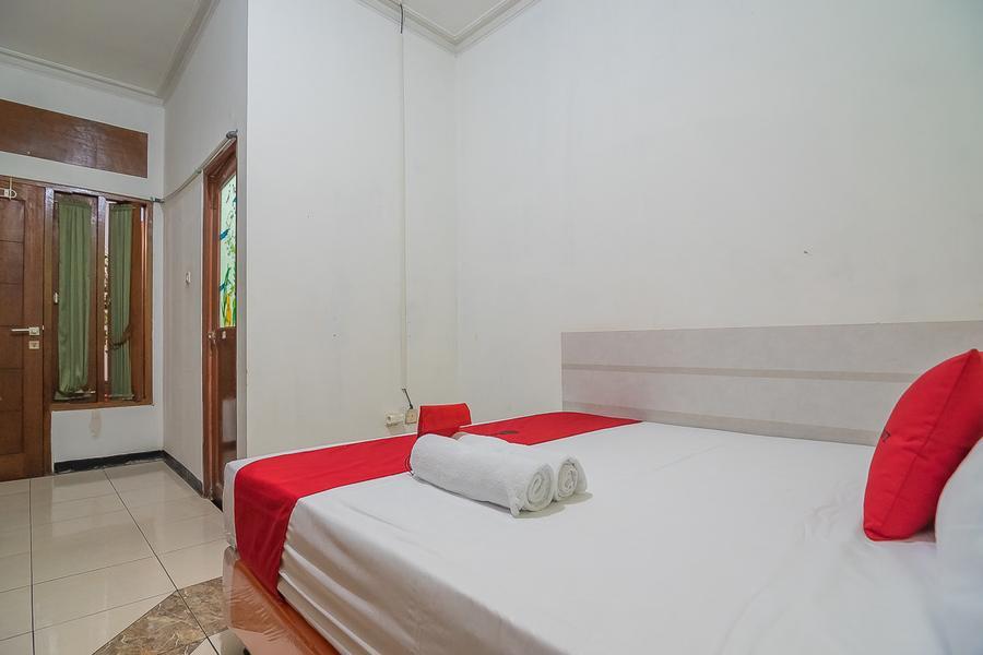 Oyo Life 92127 Skyland Pasteur Hotel 2*